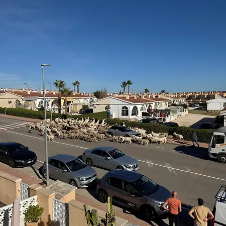 Casa Macarena 2 *